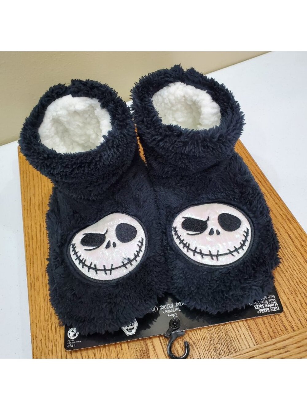 Disney Nightmare Before Christmas Womens Size S M Black Babba Slipper Socks